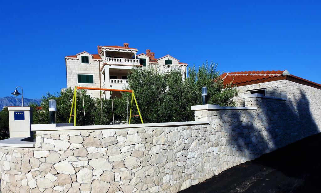 Apartments Villa Barbara Sumartin Buitenkant foto